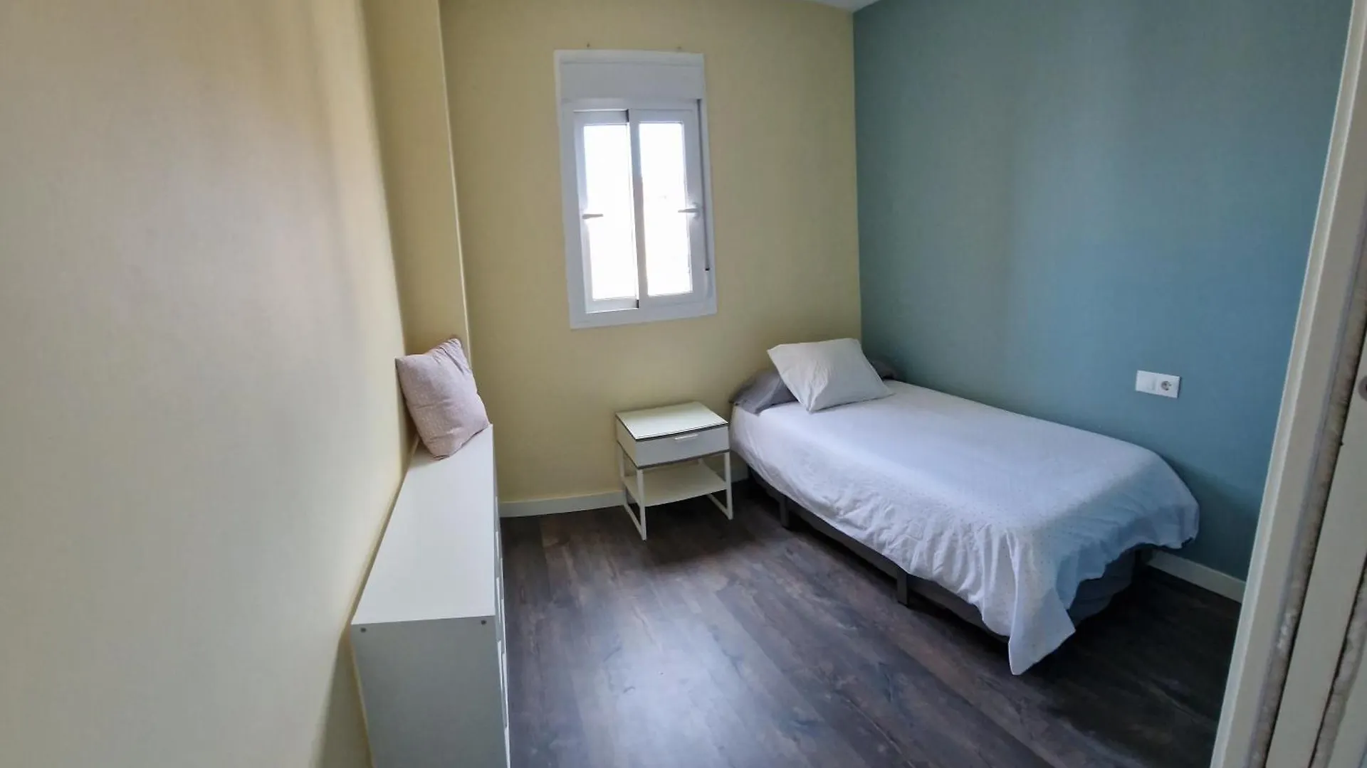 Bonito Piso Cerca De La Playa Apartment Malaga